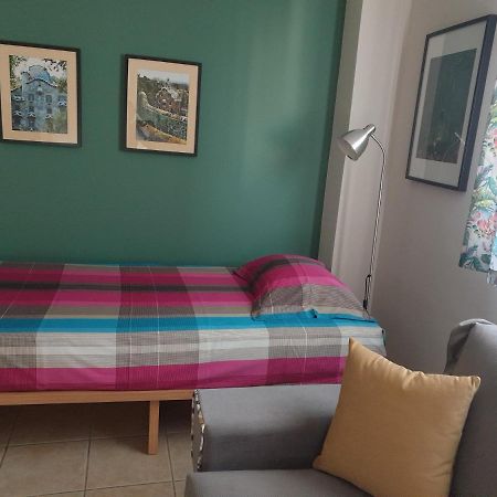 Comfortable Apartment In The Center Of Volos Very Close To The Port ภายนอก รูปภาพ