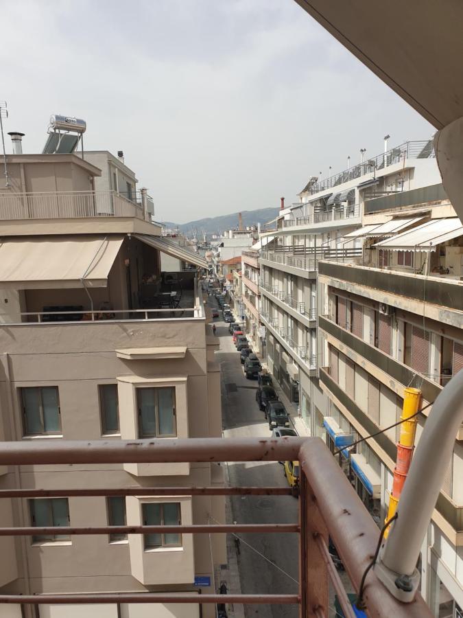 Comfortable Apartment In The Center Of Volos Very Close To The Port ภายนอก รูปภาพ